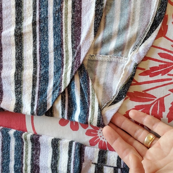 3/$15 CuddlDuds soft knit purple striped sz xs - Picture 4 of 7